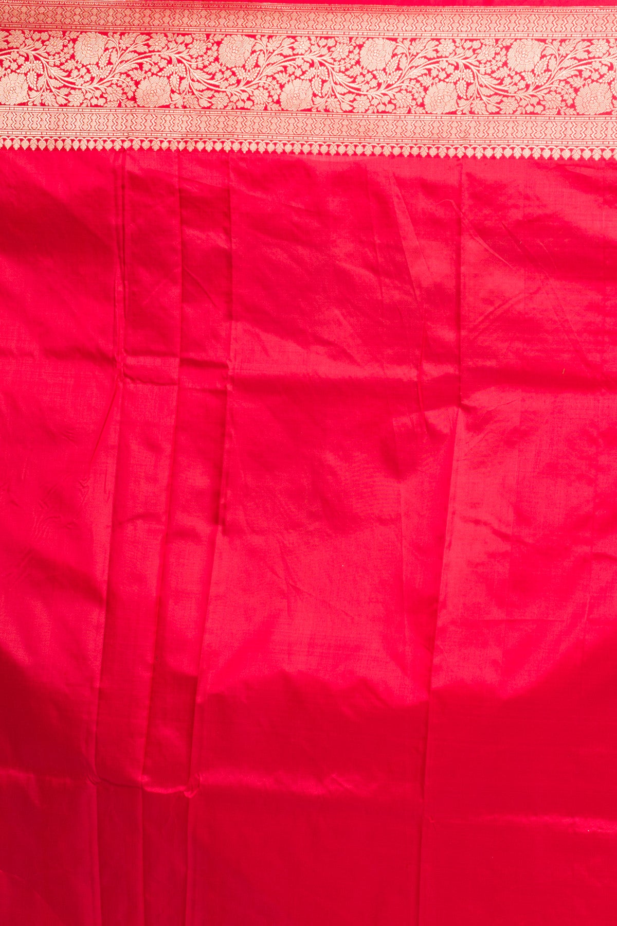 White Red Pure Katan Silk Banarasi Handloom Saree with Zari work