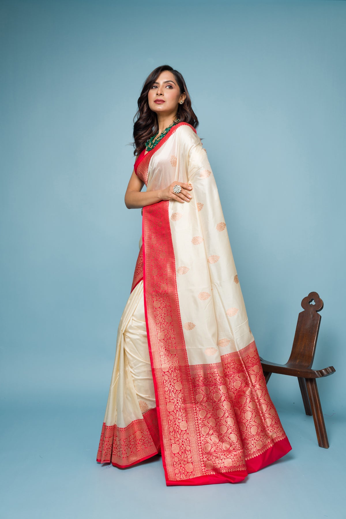 White Red Pure Katan Silk Banarasi Handloom Saree with Zari work