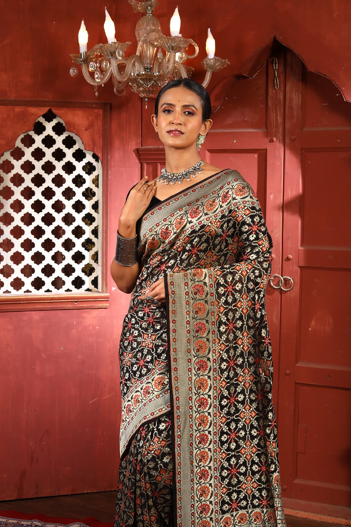 Black Multicolor Pure Chiffon Silk Khaddi Georgette Banarasi Handloom Saree with Zari work