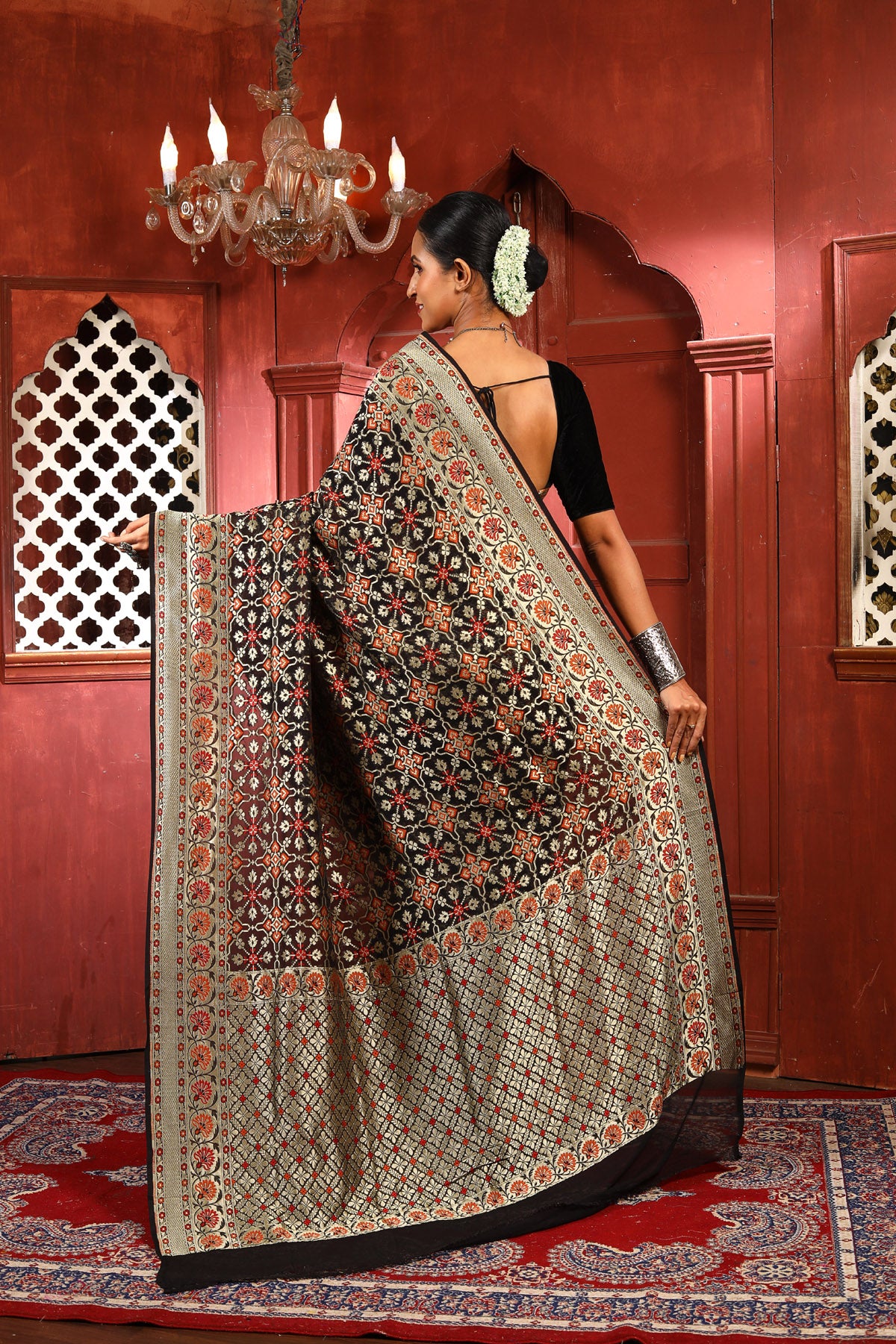 Black Multicolor Pure Chiffon Silk Khaddi Georgette Banarasi Handloom Saree with Zari work