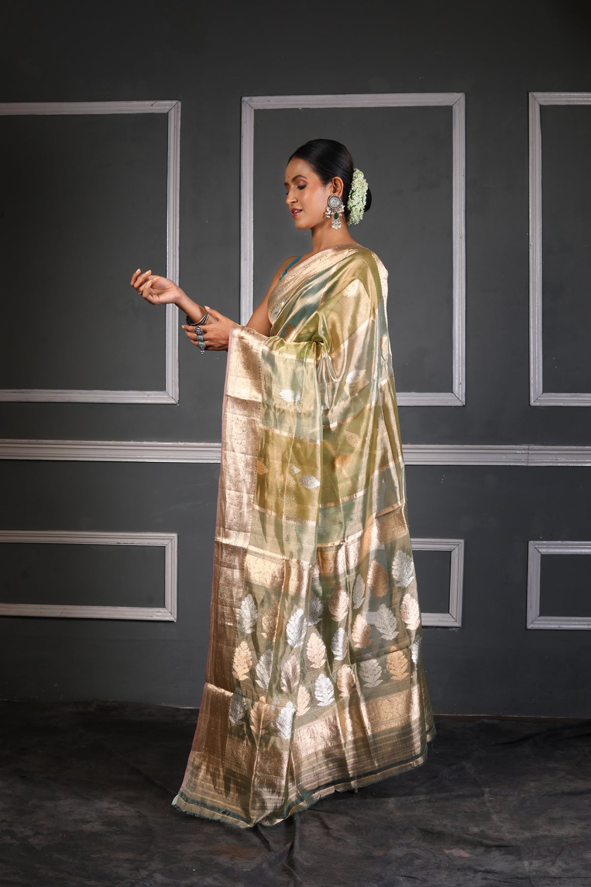 Multicolor Pure Tissue Silk Banarasi Handloom Saree with Zari work