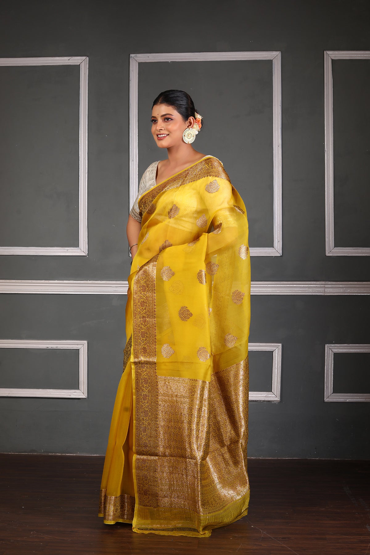 Yellow Pure Organza Silk Banarasi Handloom Saree with Zari work