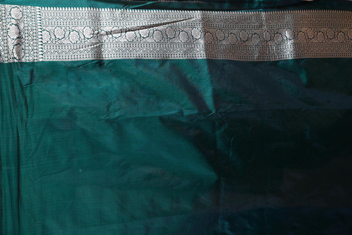 Bottle Green Pure Katan Silk Banarasi Handloom Saree with Zari work