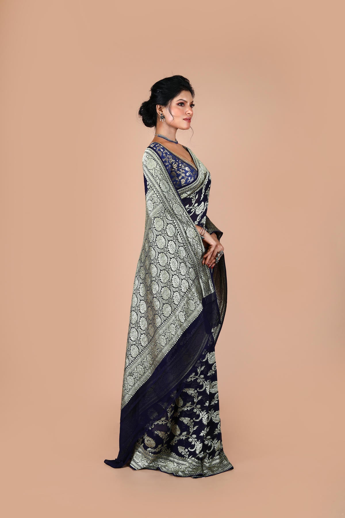 Black Pure Chiffon Silk Khaddi Georgette Banarasi Handloom Saree with Zari work