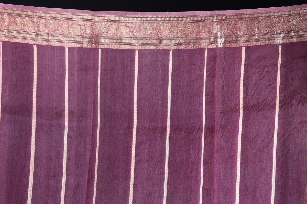 Pink Pure Tissue Silk Banarasi Handloom Saree with Zari work